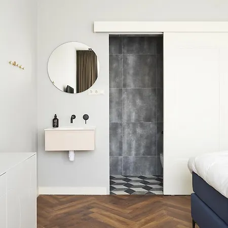 Pistache Aparthotel 4*